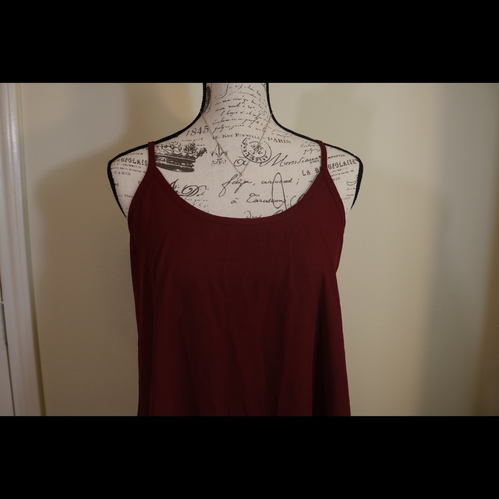 New red cami scoop neck tank top size small active